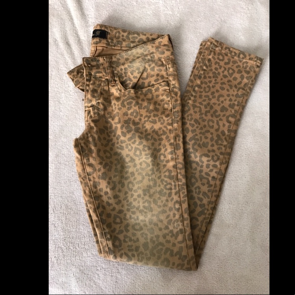 Klique b leopard animal print  denim skinny jeans pants size 0